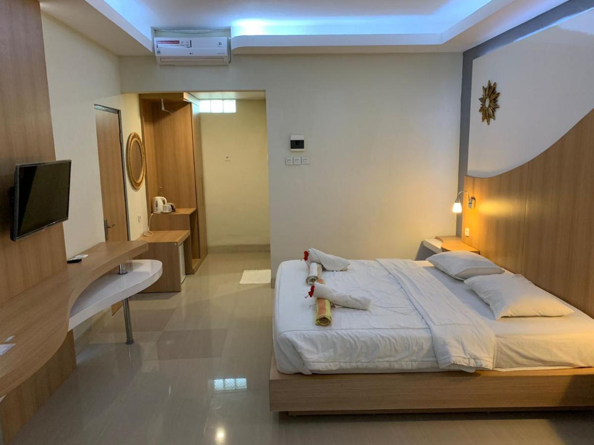 Coral Beach 2 Bungalow ギリ・トラワンガン エクステリア 写真
