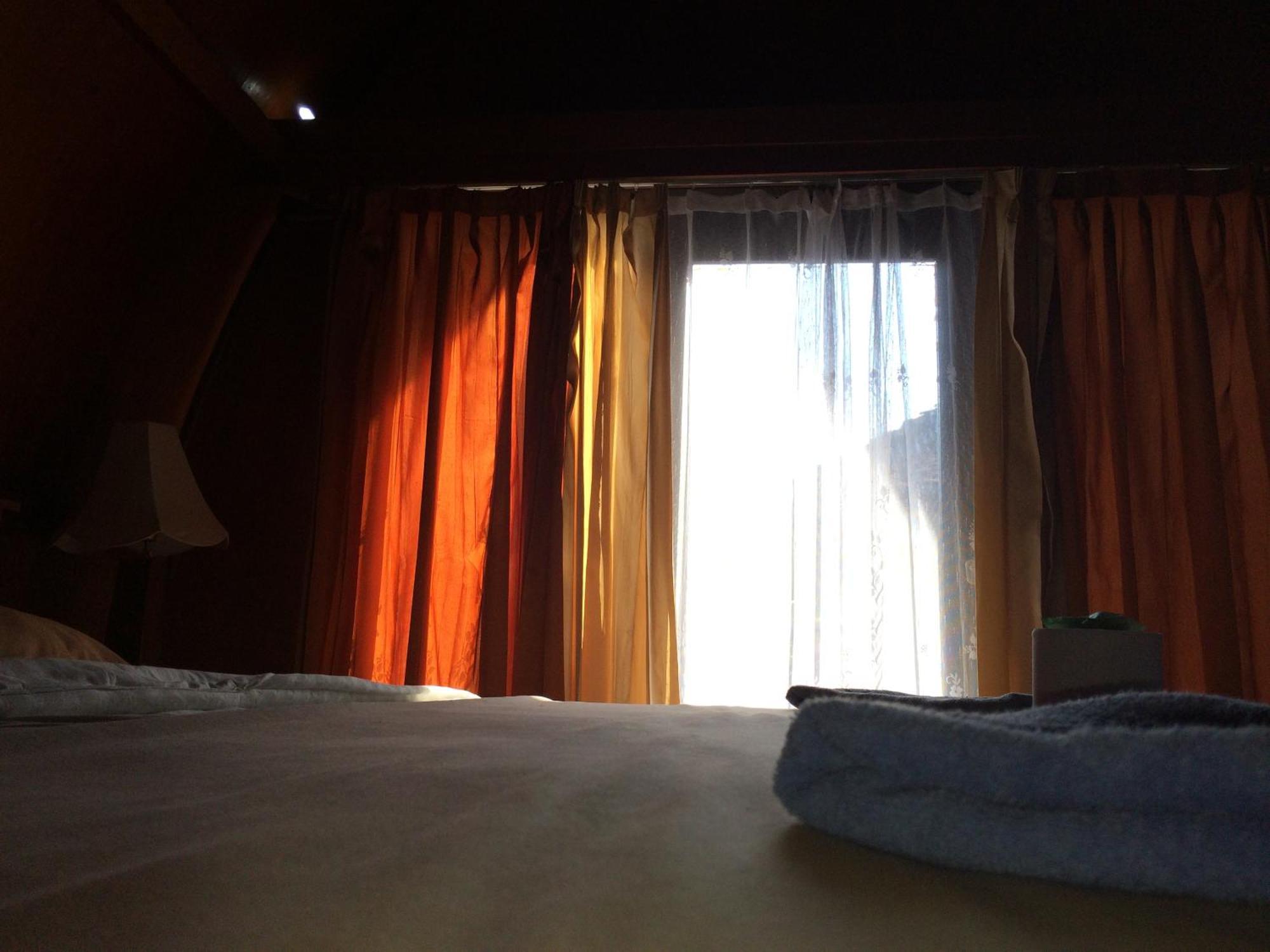 Coral Beach 2 Bungalow ギリ・トラワンガン 部屋 写真