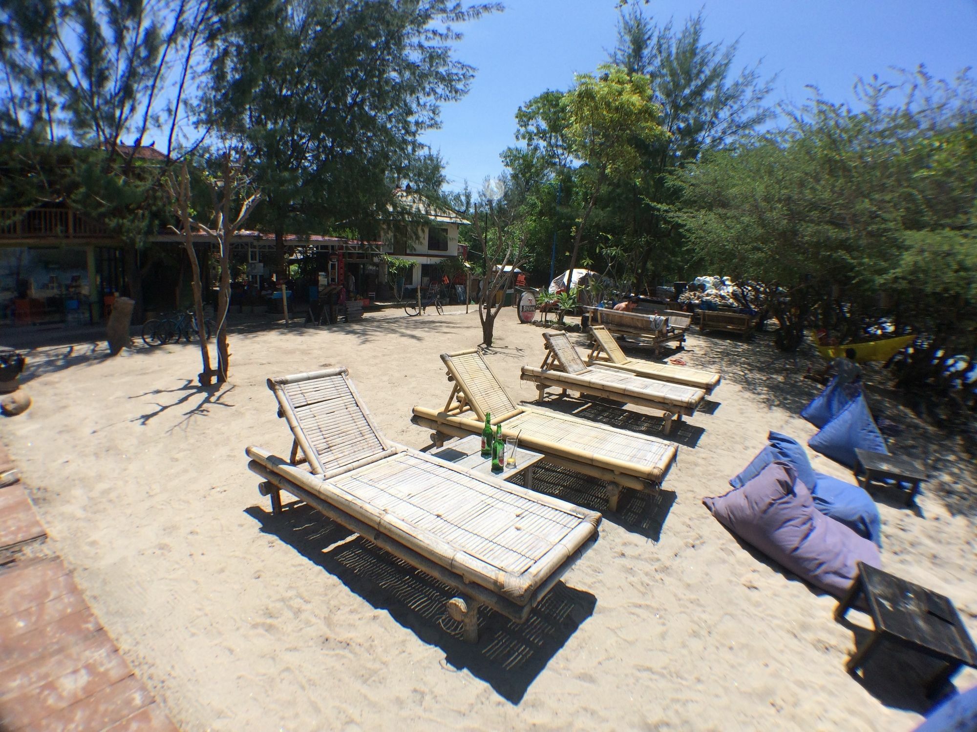 Coral Beach 2 Bungalow ギリ・トラワンガン エクステリア 写真