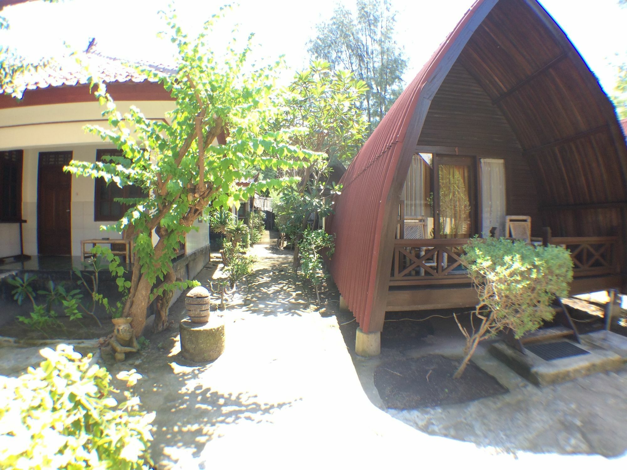 Coral Beach 2 Bungalow ギリ・トラワンガン エクステリア 写真