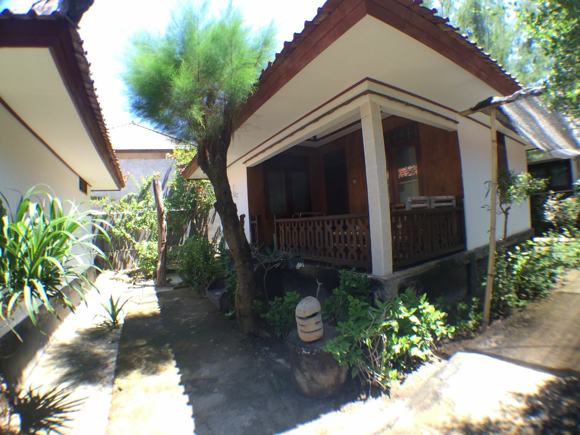 Coral Beach 2 Bungalow ギリ・トラワンガン エクステリア 写真