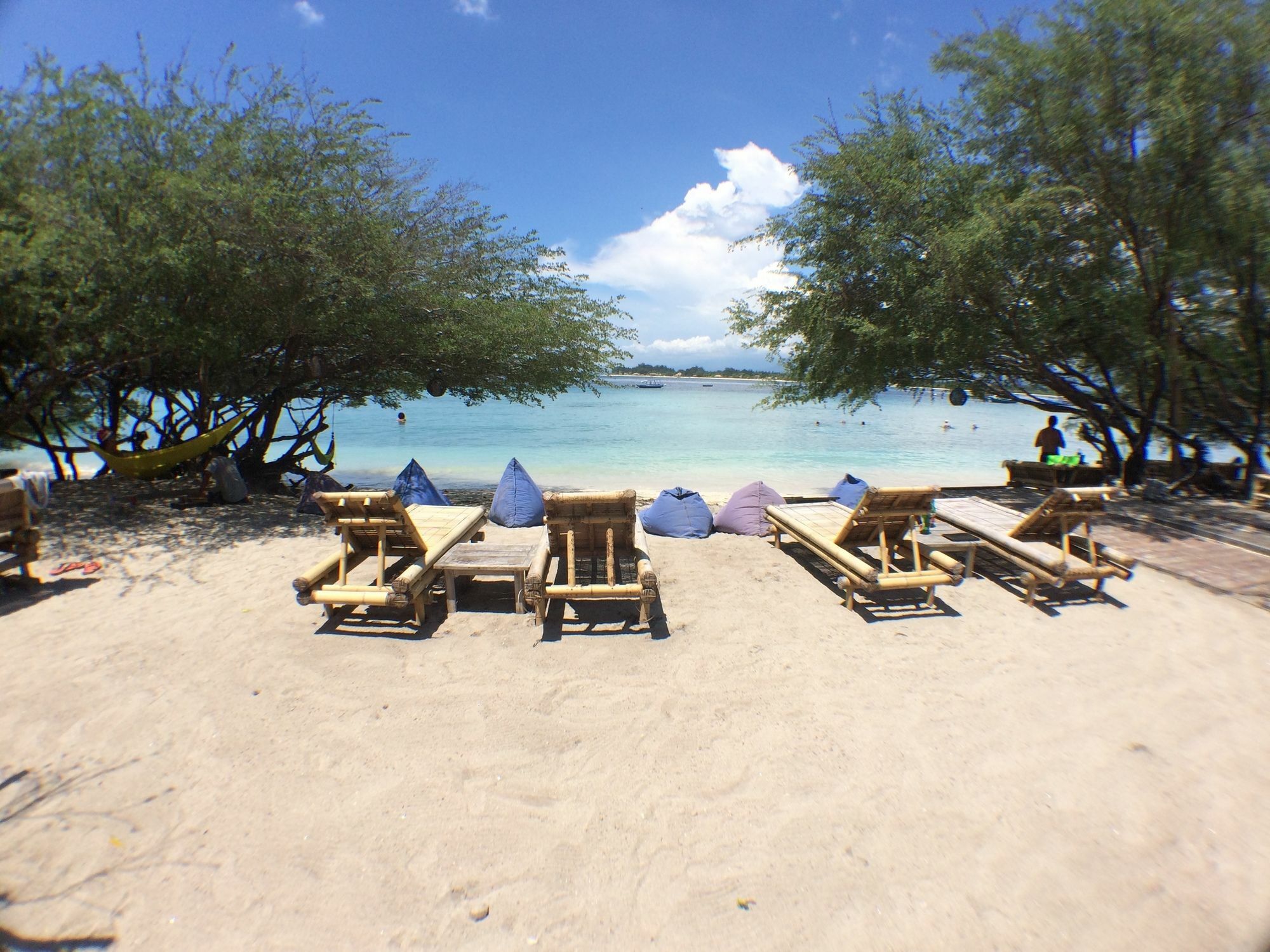 Coral Beach 2 Bungalow ギリ・トラワンガン エクステリア 写真